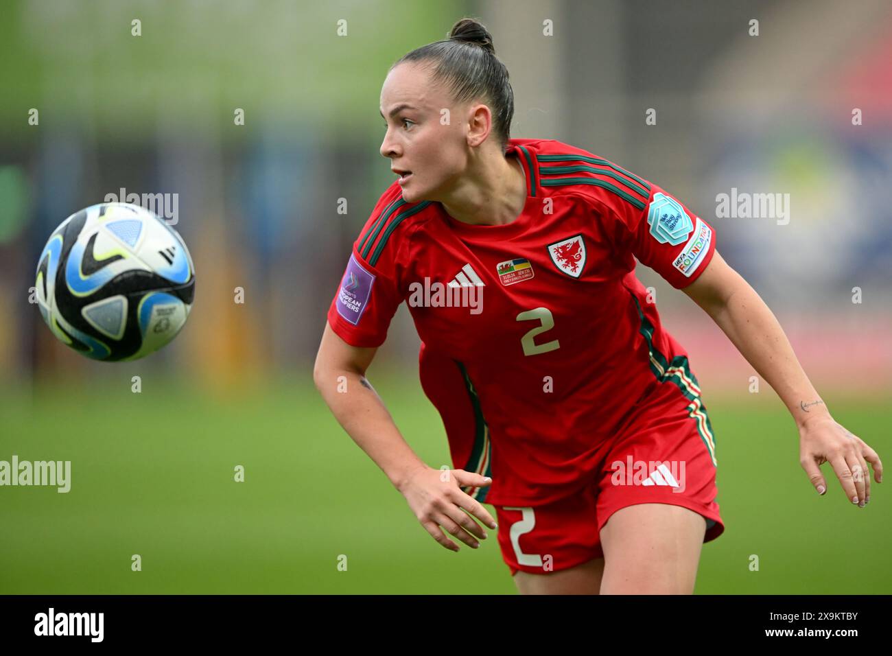LLANELLI, REGNO UNITO. 31 maggio 2024. La gallese Lily Woodham durante la partita di qualificazione a Euro 2025 di Lega B tra donne gallesi e donne ucraine al Parc y Scarlets di Llanelli il 31 maggio 2024. (PIC di Ashley Crowden/FAW) credito: Football Association of Wales/Alamy Live News Foto Stock LLANELLI, REGNO UNITO. 31 maggio 2024. La gallese Lily Woodham durante la partita di qualificazione a Euro 2025 di Lega B tra donne gallesi e donne ucraine al Parc y Scarlets di Llanelli il 31 maggio 2024. (PIC di Ashley Crowden/FAW) credito: Football Association of Wales/Alamy Live News Foto Stock