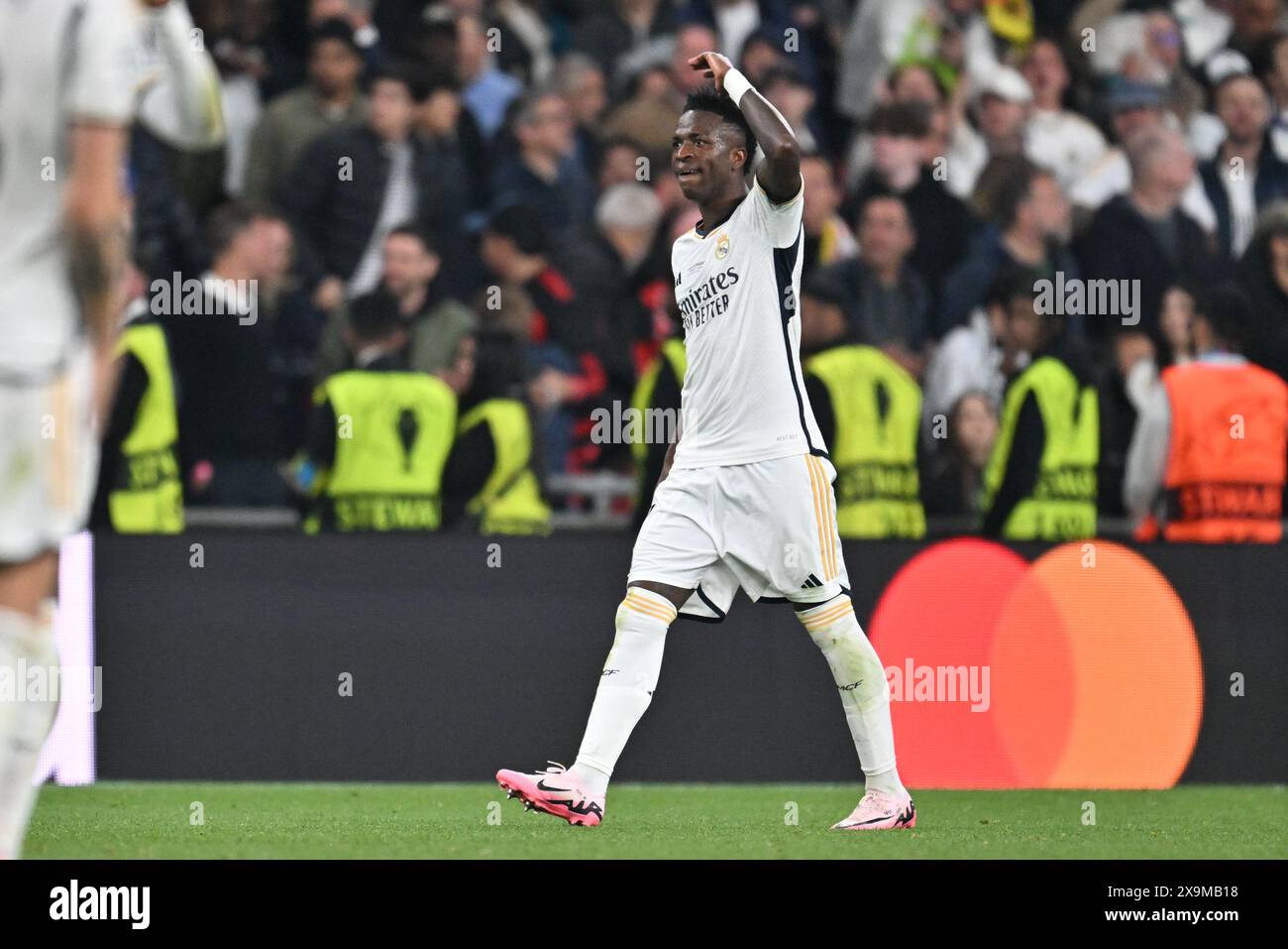 Londra, Regno Unito. 1 giugno 2024. Vinicius Junior (7) del Real Madrid festeggia dopo aver segnato il gol 0-2 durante una partita di calcio tra il Borussia Dortmund tedesco e lo spagnolo Real Madrid CF nella finale di UEFA Champions League della stagione 2023-24, sabato 1 giugno 2024 a Londra, Regno Unito. Crediti: Sportpix/Alamy Live News Foto Stock