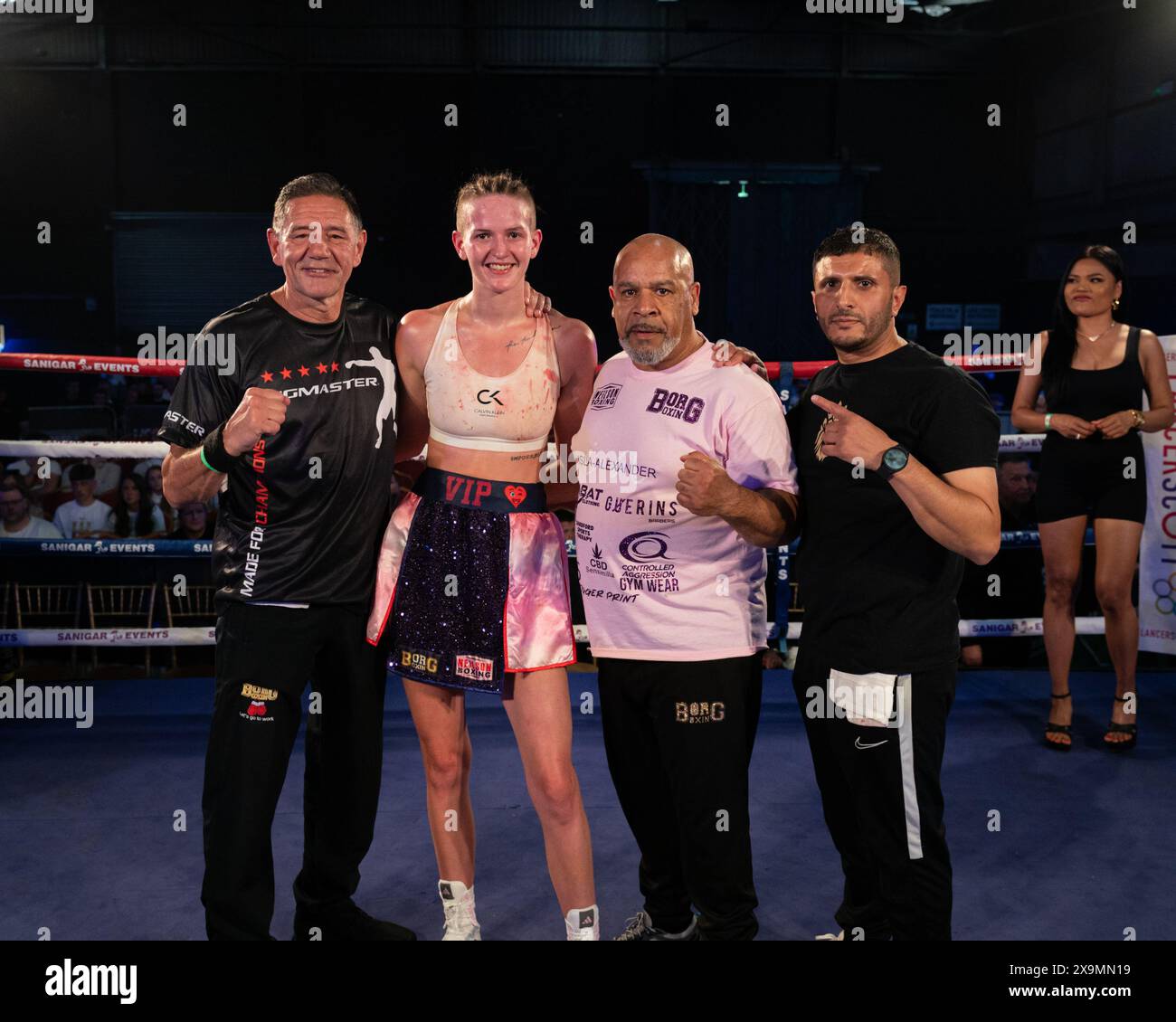 Cardiff, Regno Unito. 1 giugno 2024. Victoria Perkins V Kerry Orton incontro di pugilato contro George V Pocock e Tinklin V Dragone per Sanigar Events e West Country Boxing alla vale Sports Arena di Cardiff, Galles. Crediti: Sashshots/Alamy Live News Foto Stock