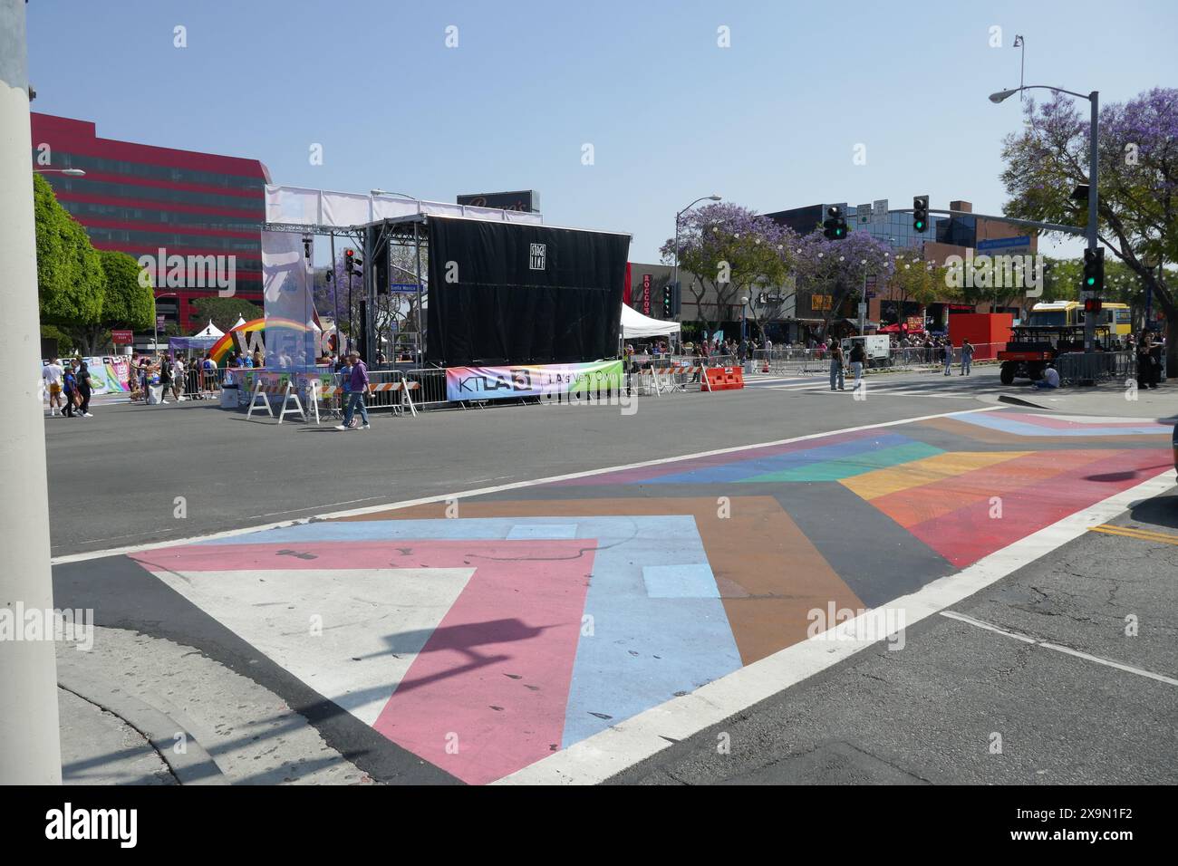 West Hollywood, California, USA 1 giugno 2024 concerti e Festival del West Hollywood Pride Weekend il 1 giugno 2024 a West Hollywood, California, USA. Foto di Barry King/Alamy Stock Photo Foto Stock
