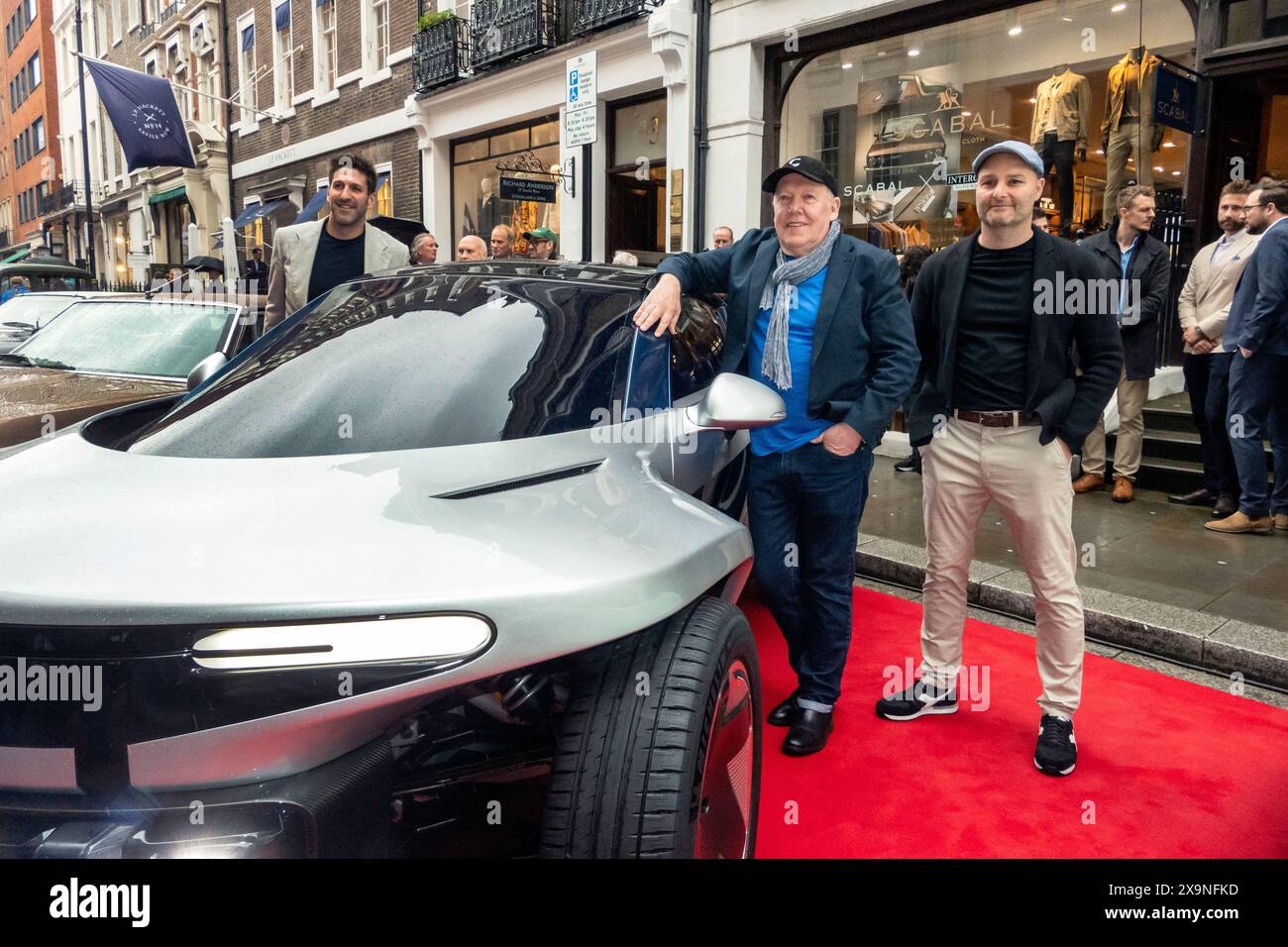 Il Callum Skye presenta al Savile Row Concours 2024. Foto Stock