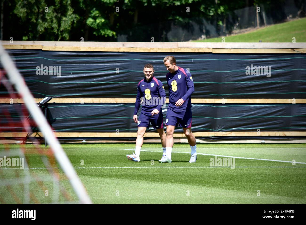 Darlington, Regno Unito. 2 giugno 2024. Kieran Tripper e il capitano Harry Kane, nella foto, si allenano al Rockliffe Park di Middlesbrough come parte dei preparativi per i Campionati europei UEFA, Euro 2024. Crediti: James Hind/Alamy Live News Foto Stock