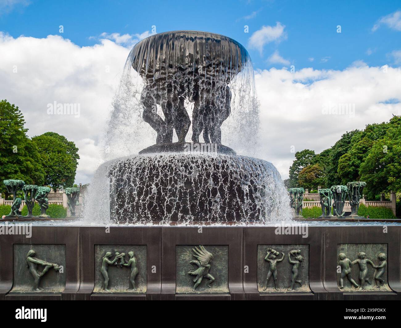 Una fontana nel Vigeland Park, Oslo Foto Stock