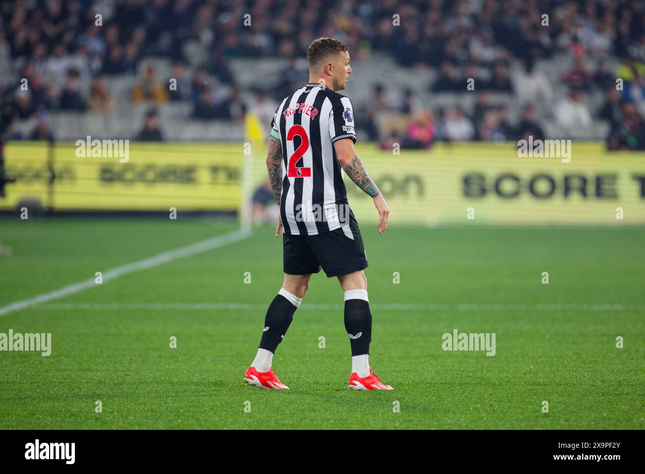 Kieran Trippier di Newcastle guarda durante l'Exhibition Match tra Tottenham e Newcastle al MCG del 22 maggio 2024 a Melbourne, Australia Foto Stock