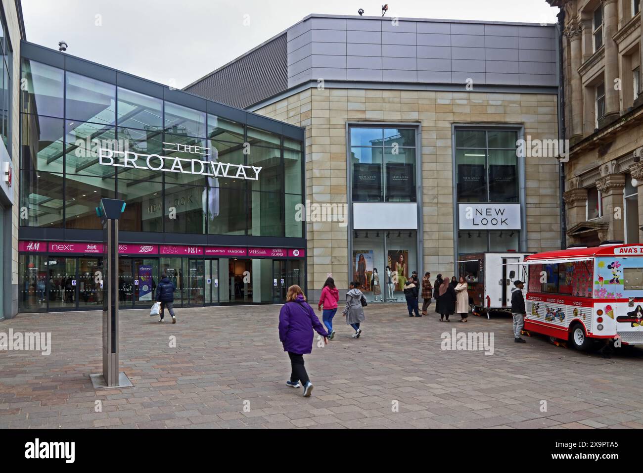 Ingresso al complesso commerciale di Broadway, Bradford Foto Stock