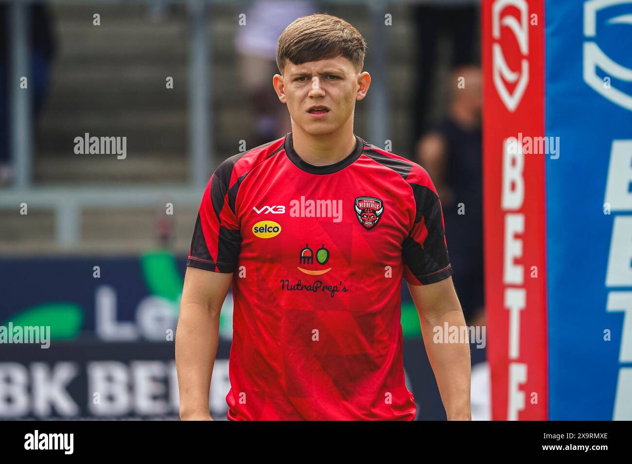 Salford, Manchester, Regno Unito. 2 giugno 2024. Super League Rugby: Salford Red Devils vs London Broncos al Salford Community Stadium. NATHAN CONNELL nella sua prima partita di rugby a 13. Credito James Giblin/Alamy Live News. Foto Stock