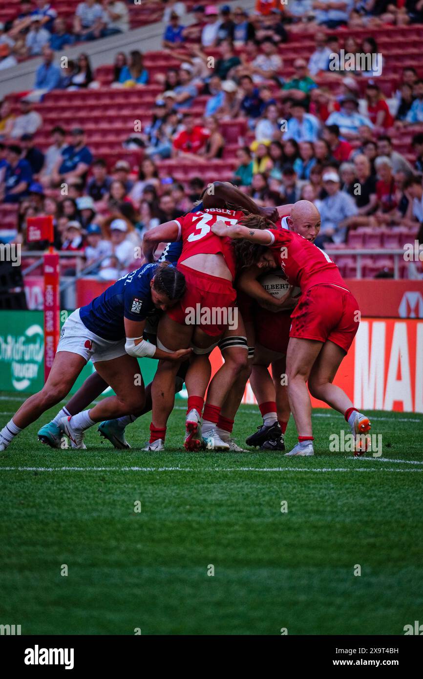 Madrid, Spagna. 2 giugno 2024. Le finali del campionato di rugby a 7 lo scorso giorno. SEMIFINALI DONNE, Canada 7s vs Francia 7s Questo weekend, squadre di tutto il mondo si sfidano nell'attesissima finale del campionato di rugby Sevens, mettendo in mostra velocità, abilità e strategia in un torneo frenetico ed emozionante. Ci si aspetta che gli spettatori riempiano gli stand, creando un'atmosfera elettrica nel locale. Crediti: Enriquepsans/Alamy Live News Foto Stock