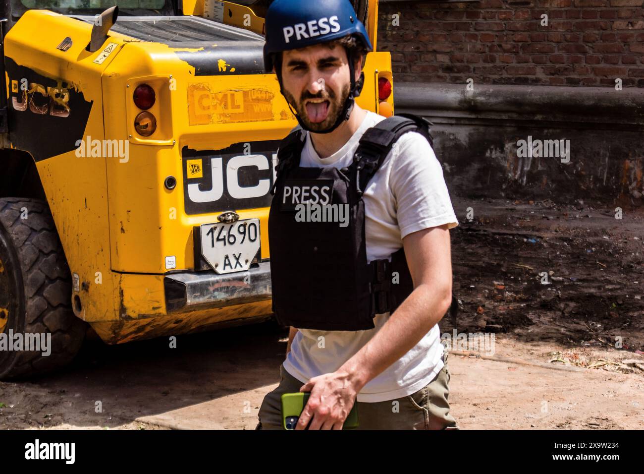 Charkiv, Ucraina, 01 giugno 2024 Joseph Roche, questo straordinario giornalista franco-belga con sede a Kiev, che copre la guerra d'invasione russa in Ucraina, Foto Stock