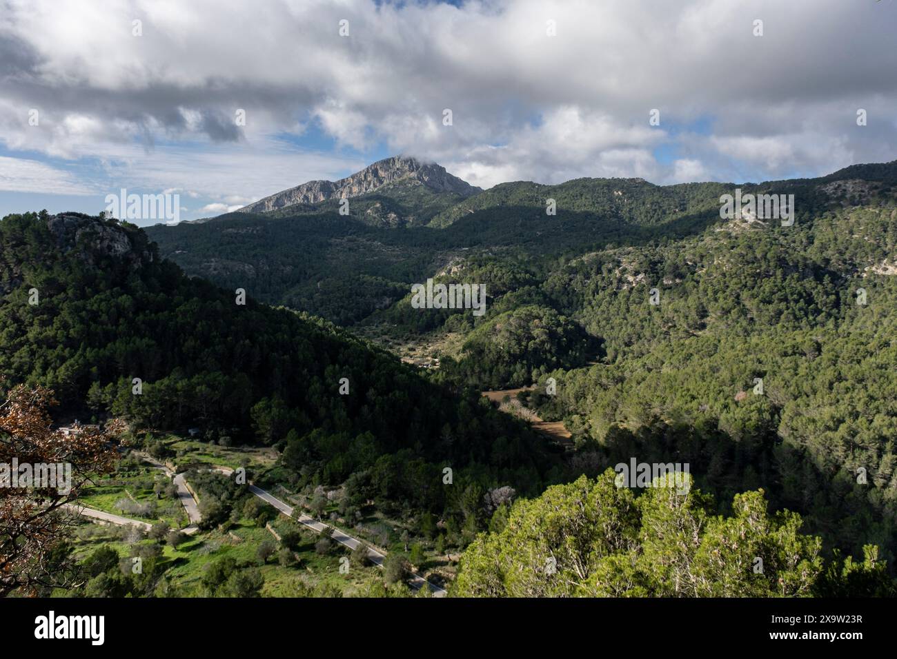 Puig de Galatzó, 1,027 m, Puigpunyent, Maiorca, Isole Baleari, Spagna Foto Stock