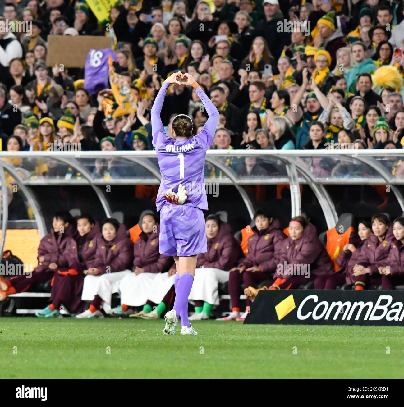 Sydney, Australia. 3 giugno 2024, Lydia William saluta durante la "Til IT's Done" Farewell Series, Australia contro China PR. Crediti: Kleber Osorio/Alamy Live News Foto Stock