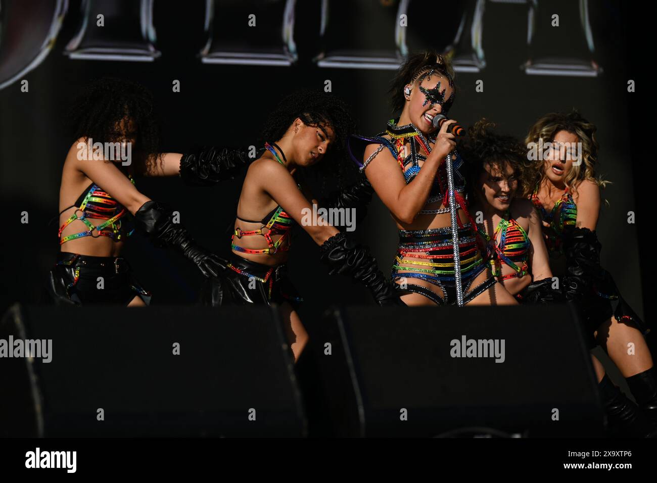 Brockwell Park, Londra, Regno Unito. 2 giugno 2024. Alison Goldfrapp si esibisce al Mighty Hoopla 2024 Day 2 - Festival di musica pop a Londra, Regno Unito. Credito: Vedi li/Picture Capital/Alamy Live News Foto Stock