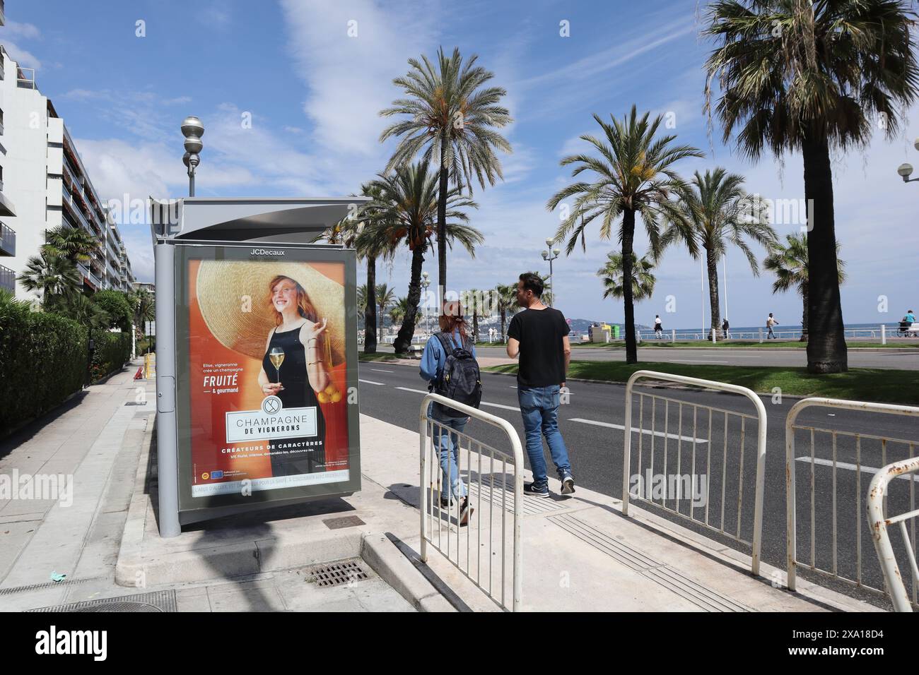 Bene, Francia. 03 giugno 2024, Nizza, Francia - Meteo, viaggio, vacanza, spiaggia, arte, foto di strada - Hotel Negresco - credito Ilona Barna BIPHOTONEWS, Alamy Live News crediti: Ilona Barna BIPHOTONEWS/Alamy Live News Foto Stock