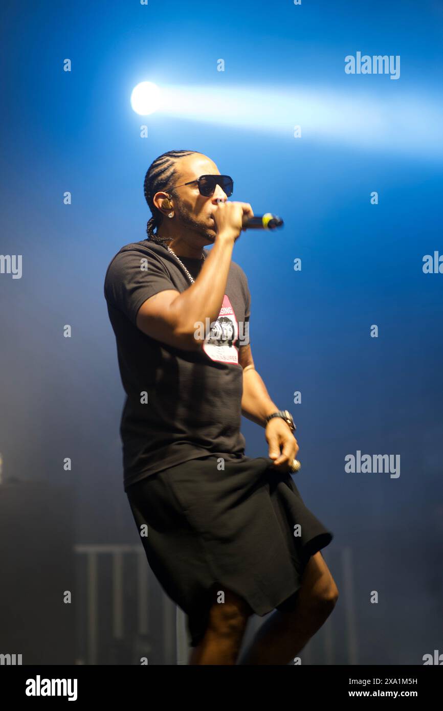 Patuxent River, Stati Uniti. 23 maggio 2024. Il rapper Ludacris si esibisce per i membri del servizio sul palco della NAS Patuxent River, 23 maggio 2024, a Patuxent River, Maryland, STATI UNITI. Crediti: Samantha Gantt/US Navy/Alamy Live News Foto Stock