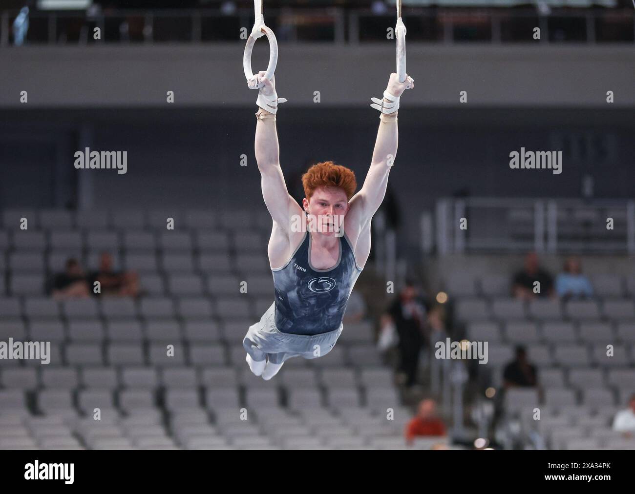 1 giugno 2024: Joshua Karnes sui ring durante il giorno 2 degli U.S. Gymnastics Championships 2024 alla Dickies Arena di Fort Worth, Texas. Kyle Okita/CSM Foto Stock