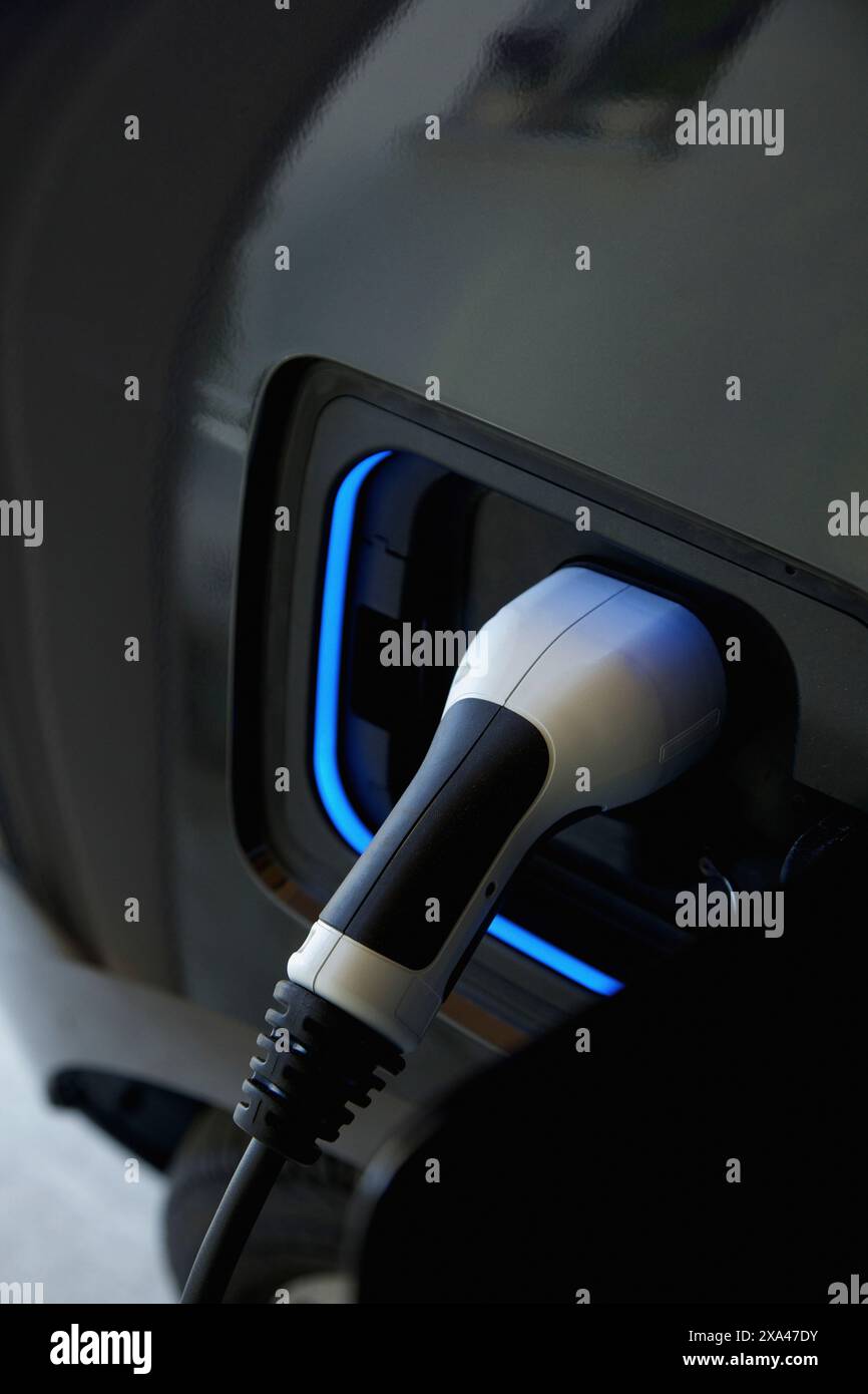 Auto elettrica carica, vista da vicino Foto Stock