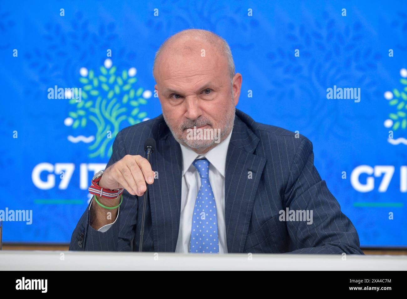 Italia, Roma, 4 giugno 2024: Orazio Schillaci, Ministro della salute, partecipa alla conferenza stampa dopo il Consiglio dei Ministri foto © Stefano Carofei/sintesi/Alamy Live News Foto Stock