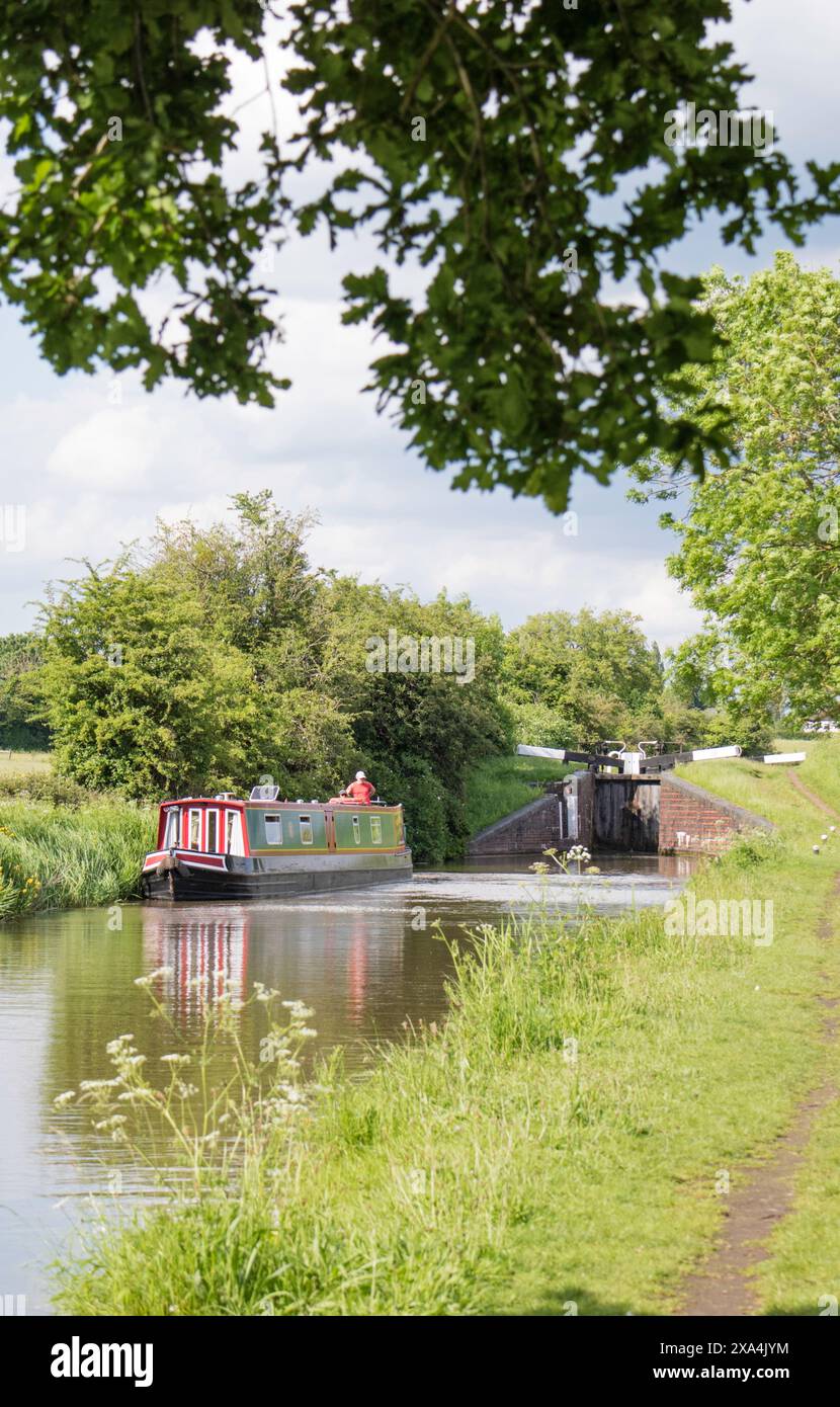 Worcester & Birmingham Canal sul volo Astwood Lock, Worcestershire, Inghilterra, Regno Unito Foto Stock