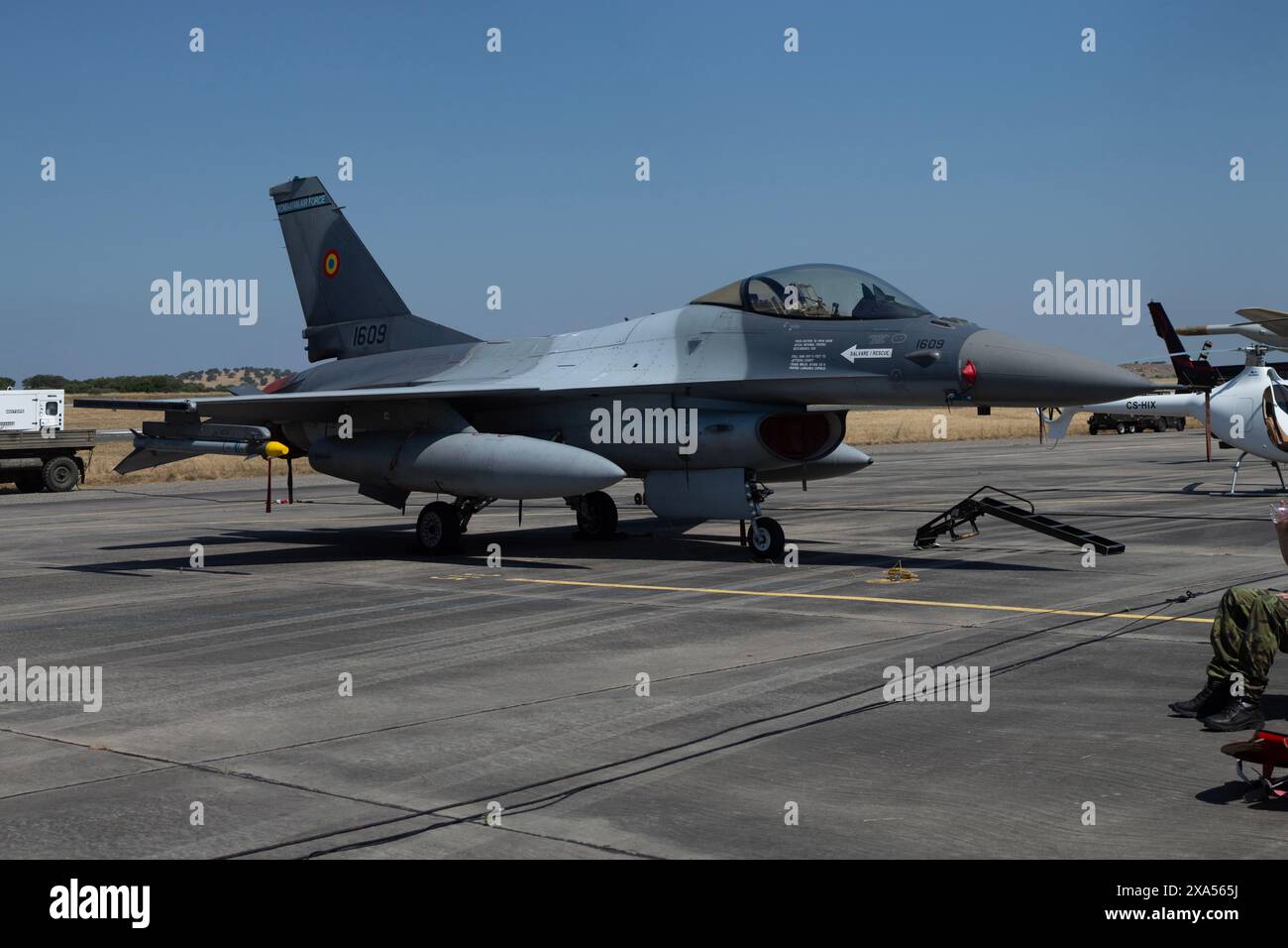 Aereo da caccia F-16 dell'Aeronautica militare rumena Foto Stock
