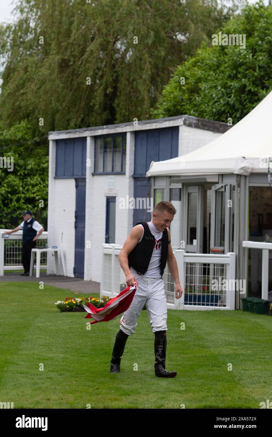 Windsor, Regno Unito. 3 giugno 2024. Jockey Tom Marquand era tutto sorridente al Royal Windsor Races questa sera. Crediti: Maureen McLean/Alamy Live News Foto Stock