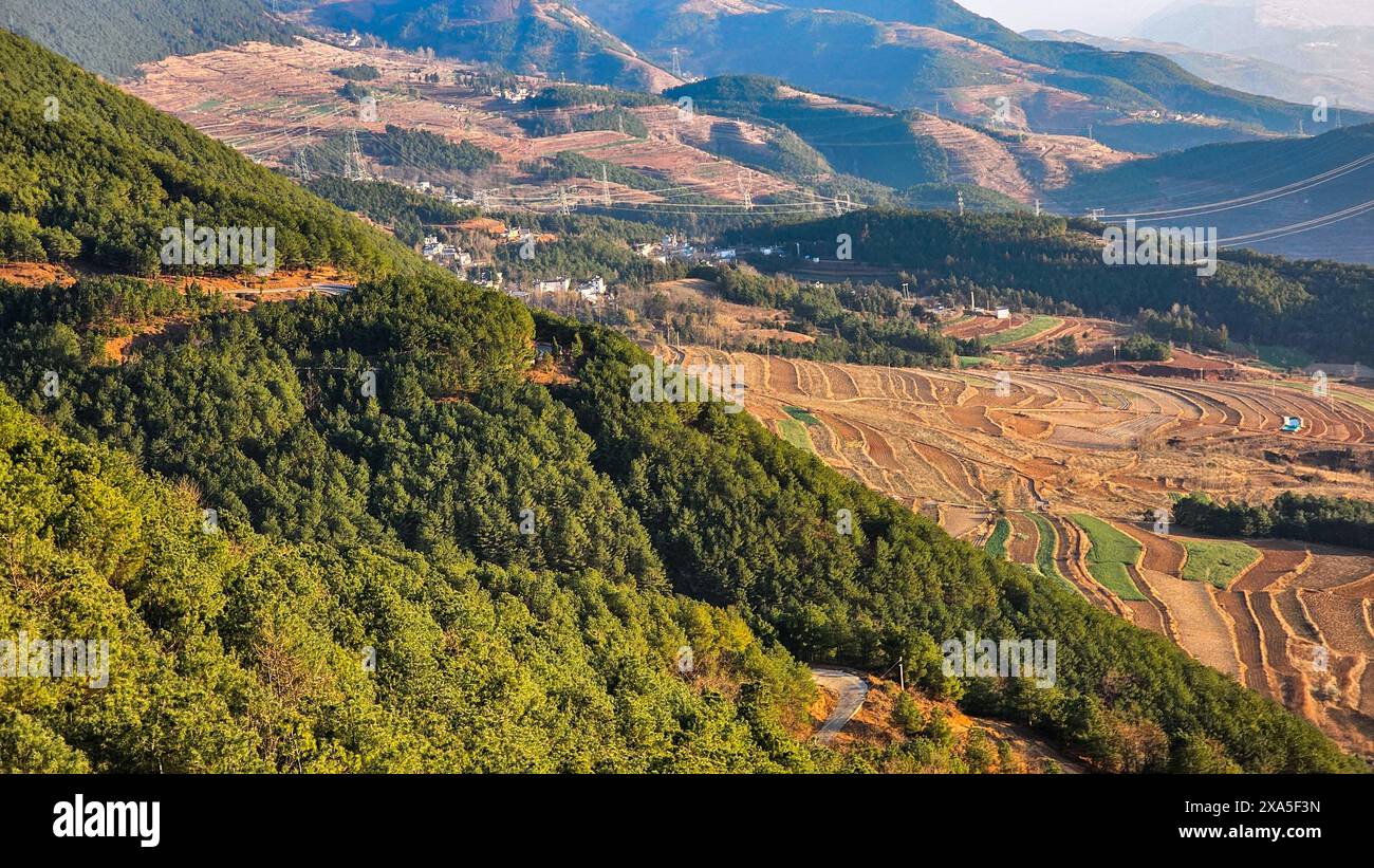 Vista panoramica di Damakan nel distretto di Dongchuan, città di Kunming, Yunnan, Cina Foto Stock