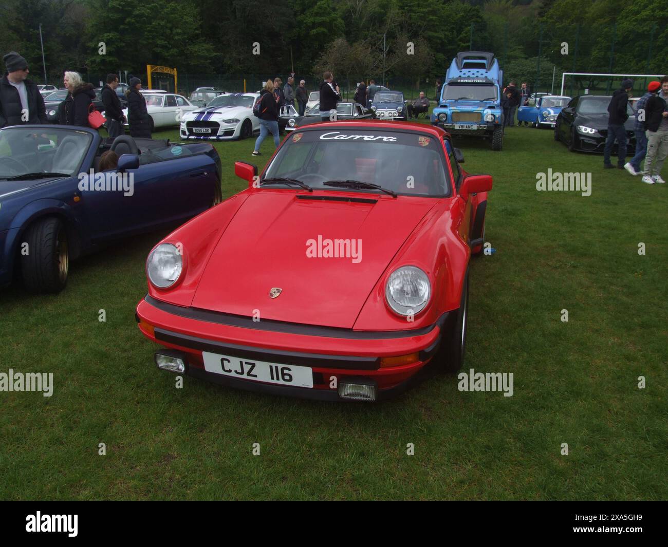 Una mostra di auto d'epoca al Donard Park, Newcastle 2024. Foto Stock