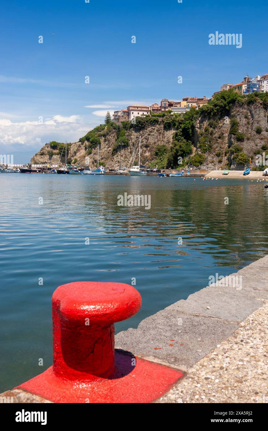 Il porto di Agropoli, Campania, Italia Foto Stock