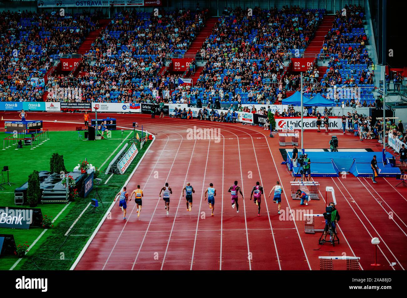 OSTRAVA, CECHIA, 28 MAGGIO 2024: Track and Field Sprint male Stars running 100 Meter Sprint. Prima delle olimpiadi estive di Parigi 2024 e del Campionato europeo Foto Stock