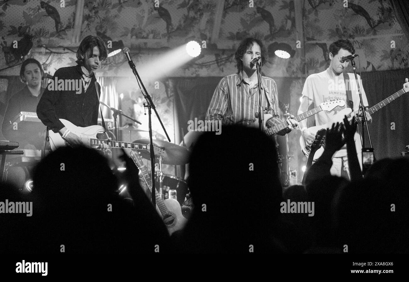 Swim Deep si esibisce dal vivo al Deaf Institute, Manchester, 04.06.24 Foto Stock