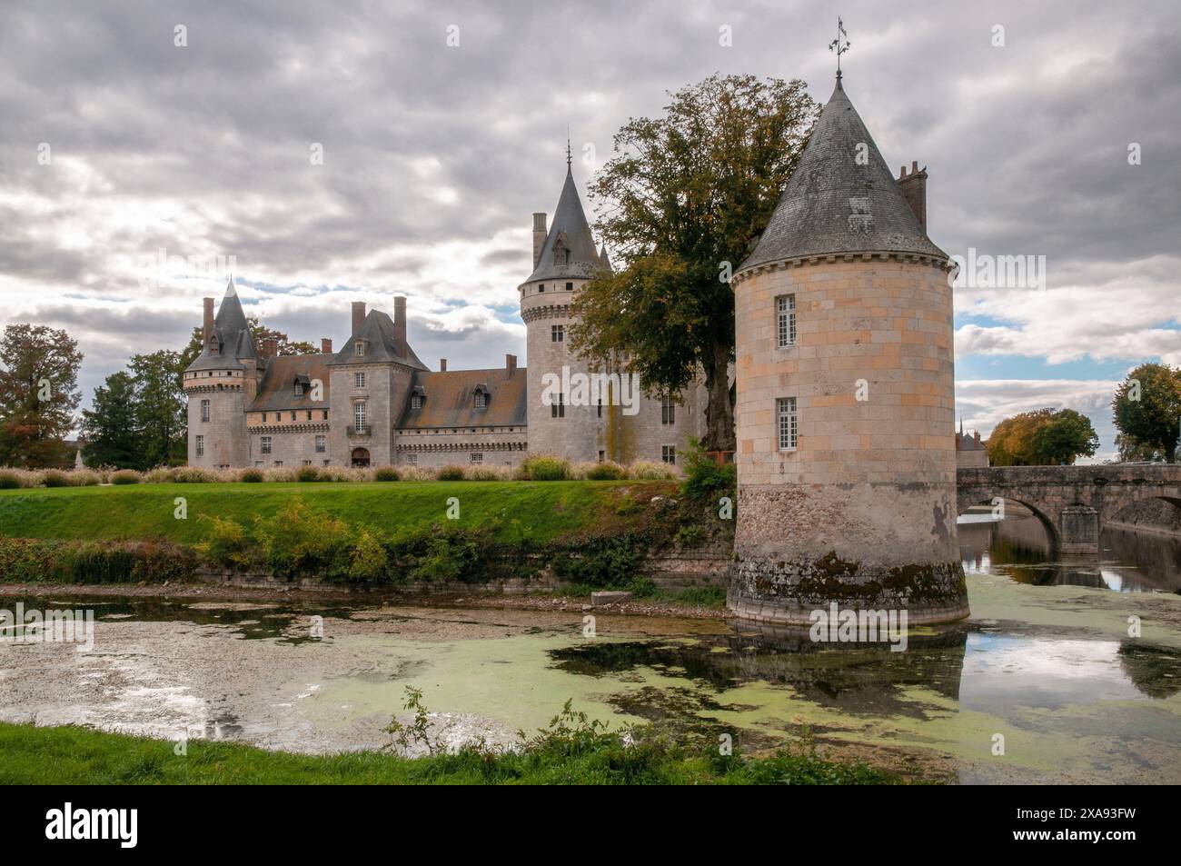 Castello di Sully-sur-Loire (XIV-XVII secolo), Sully-sur-Loire, Valle della Loira patrimonio dell'umanità dell'UNESCO, Loiret (45), Centre-Val de Loire Reg Foto Stock