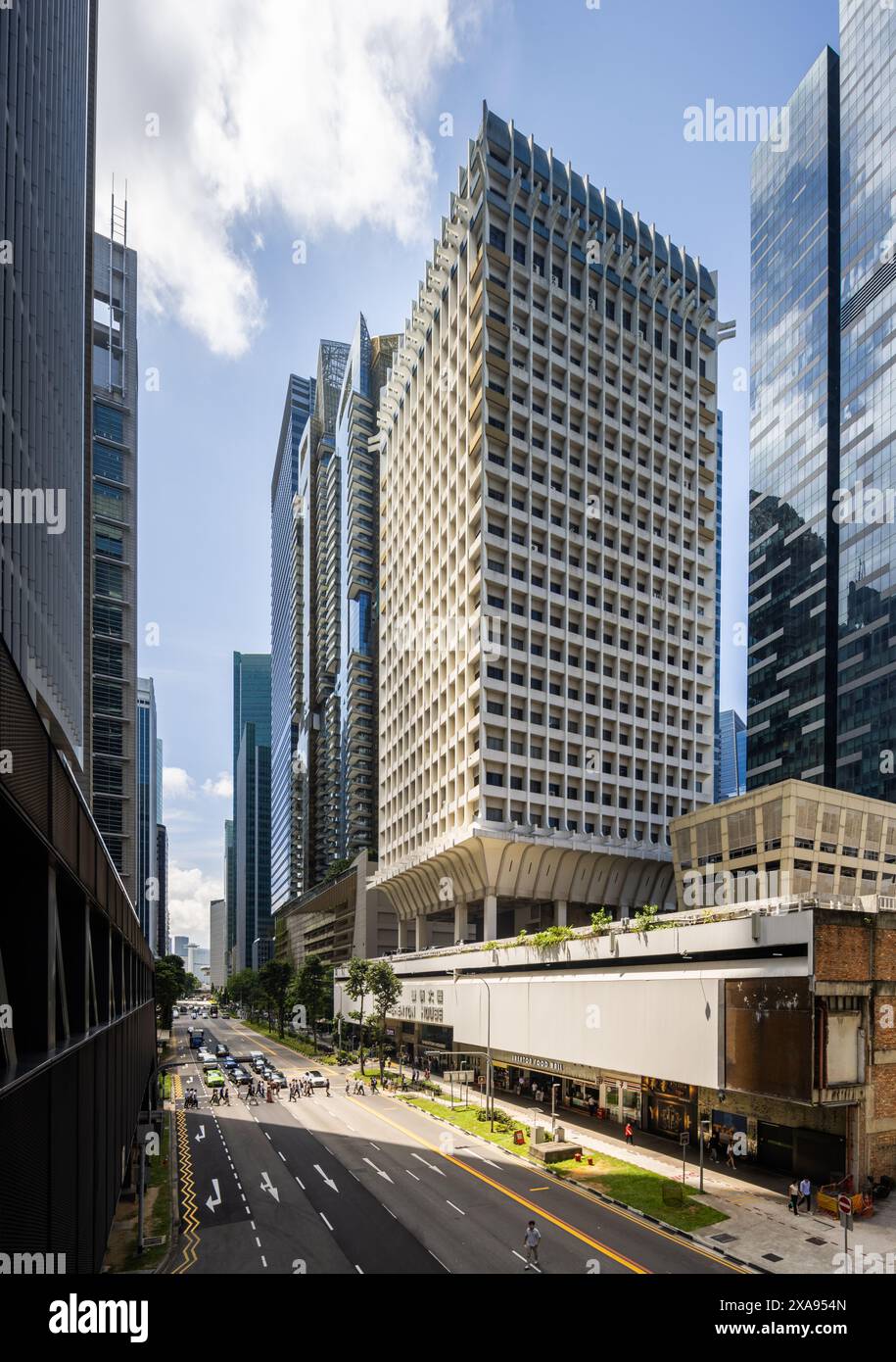 Shenton House, Singapore. Architettura progettata in stile brutalista Foto Stock