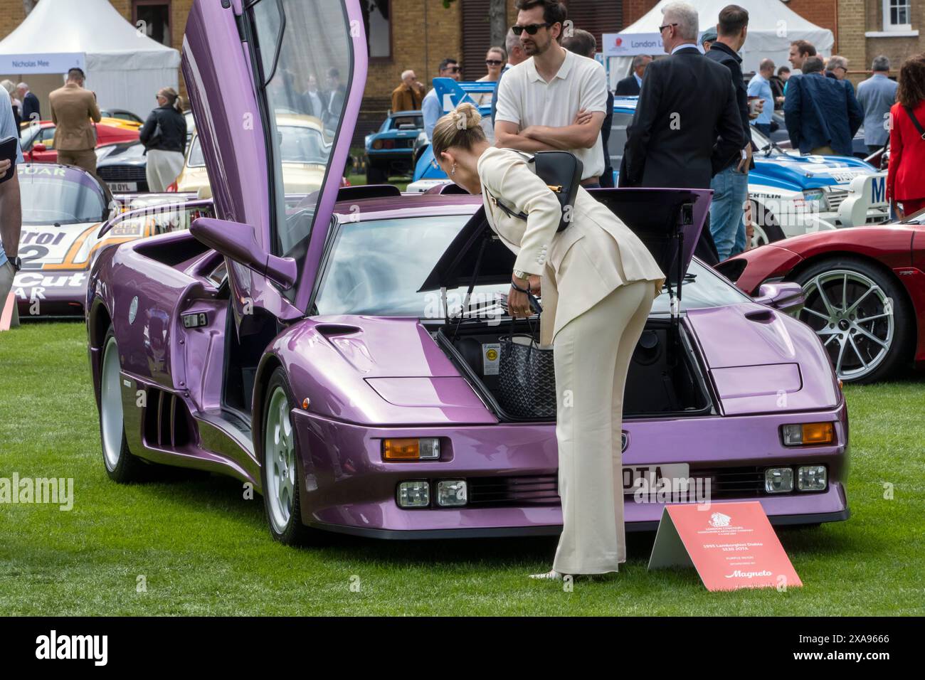 1995 Lamborghini Diablo SE30 Joya al 2024 London Concours presso l'Honourable Artillery Comany nella City of London UK Foto Stock