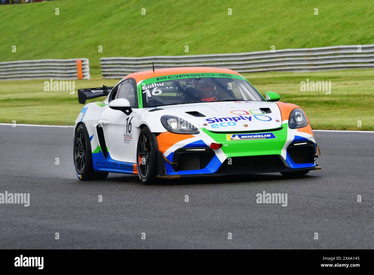 Ben Sidhu, Xentek Motorsport, Porsche 718 Cayman GT4 RS Clubsport, Porsche Sprint Challenge Gran Bretagna 2024, una singola serie di marchi con tutti i piloti Foto Stock