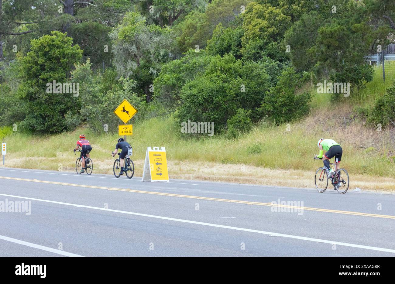 Ironman Triathlon Bike Race Morro Bay e Cambria 2024 Foto Stock