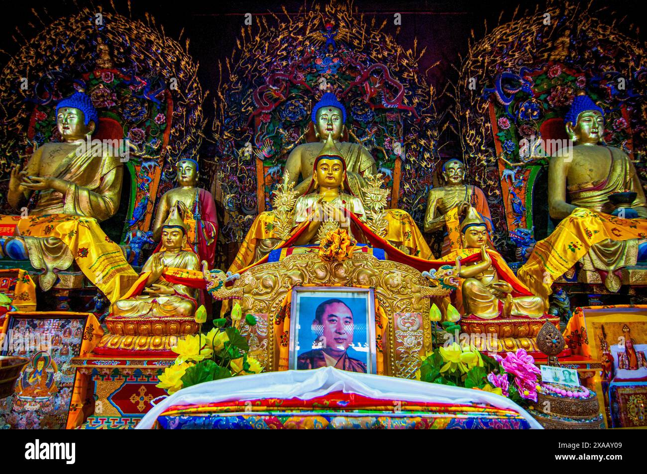 Statue di Buddha nel complesso monastico di Wudai Shan (Monte Wutai), patrimonio dell'umanità dell'UNESCO, Shanxi, Cina, Asia Foto Stock