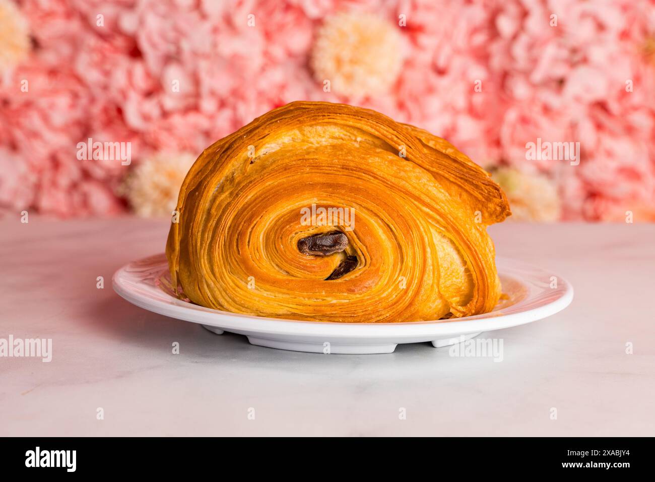 Croissant al cioccolato Foto Stock