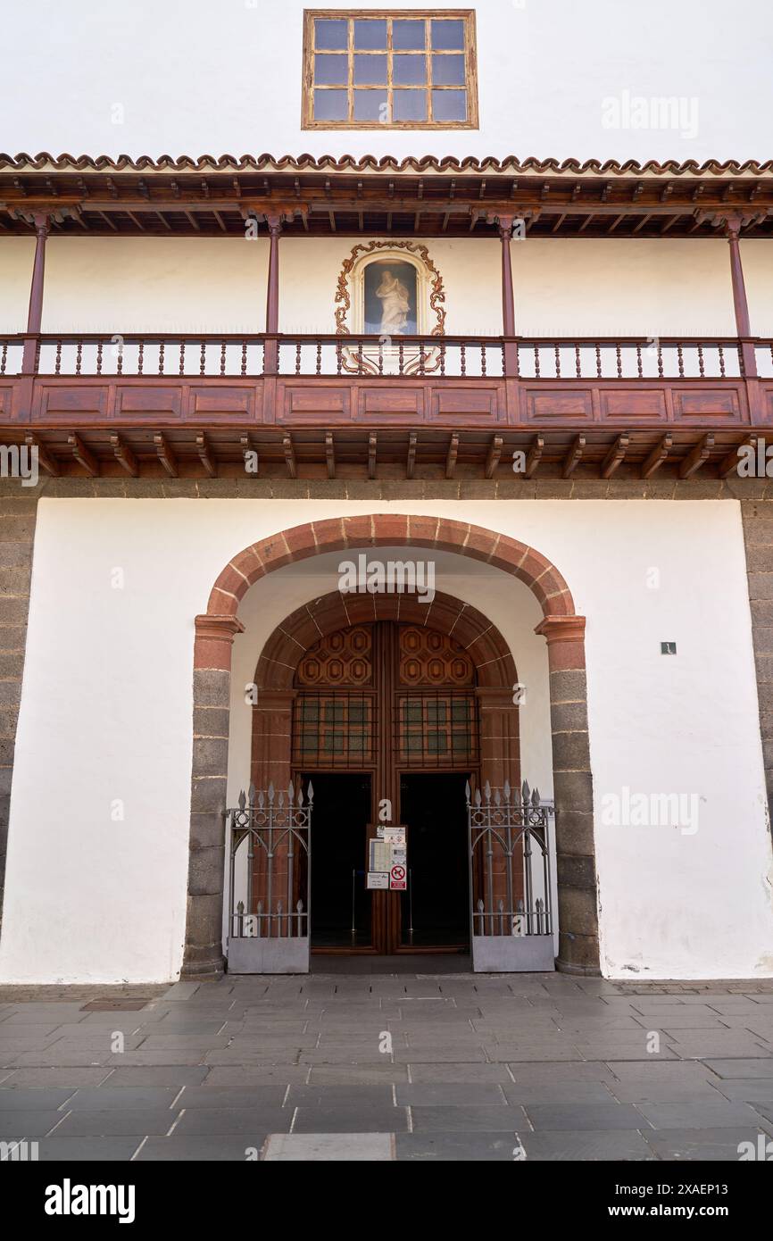 Porta principale della chiesa Matriz de la Concepcion, Santa Cruz, Tenerife, Spagna 06-06-2024 Foto Stock