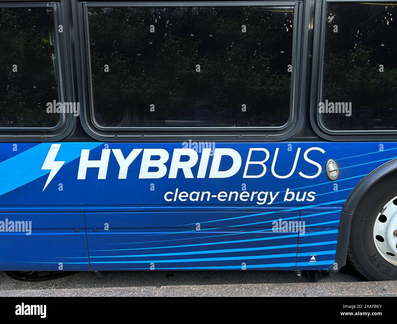 Hybrid Bus, New York City, New York, Stati Uniti Foto Stock