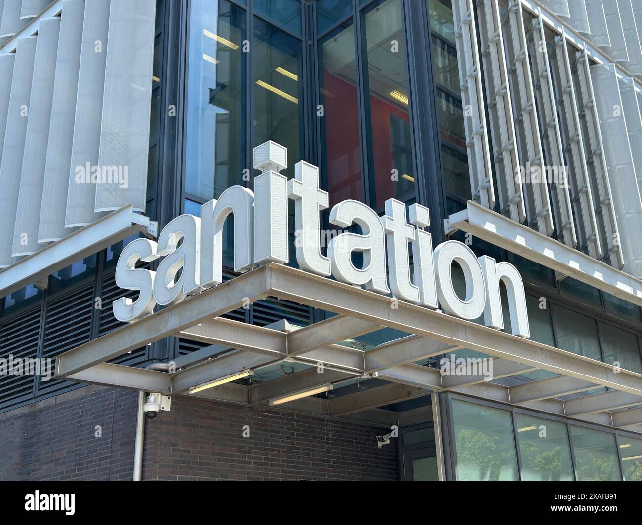 New York City Department of Sanitation Building, esterno dell'edificio, Spring Street, New York City, New York, STATI UNITI Foto Stock