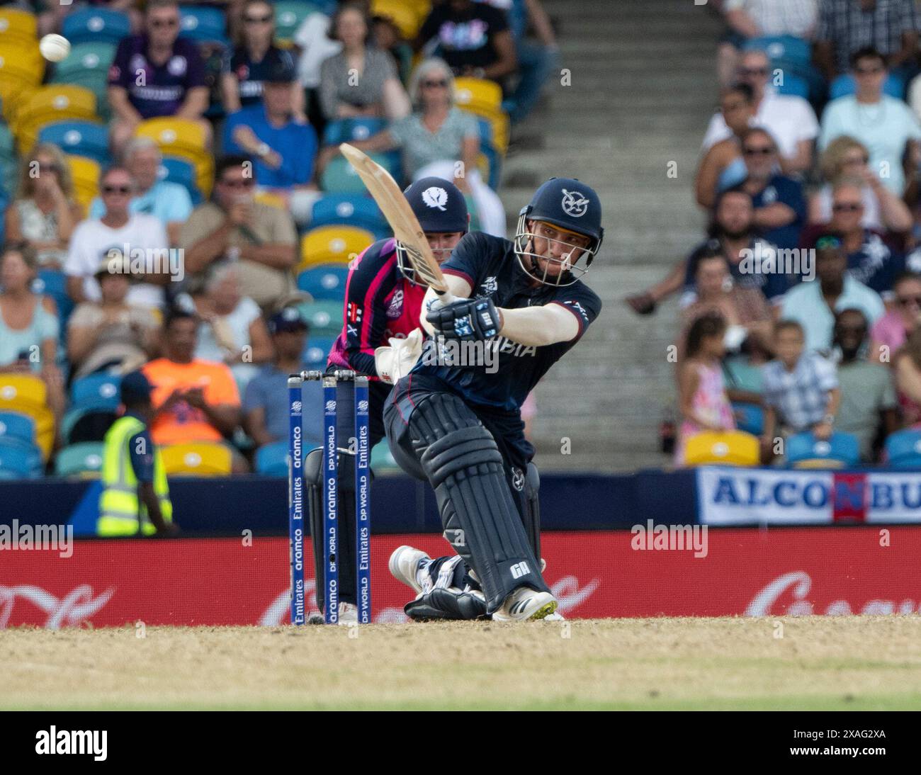 Bridgetown, Barbados. 6 giugno 2024. ICC T20 Coppa del mondo maschile 2024 - Namibia contro Scotland Single per il guardiano del wicket namibiano, Zane Green, mentre la Namibia affronta la Scozia nella Coppa del mondo ICC T20 a Kensington Oval, Bridgetown, Barbados. Crediti: Ian Jacobs/Alamy Live News Foto Stock