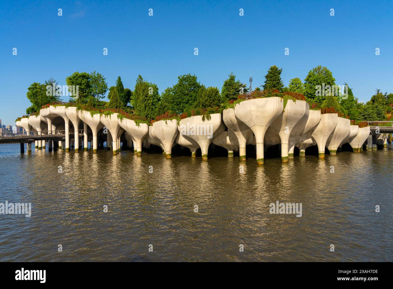 Little Island, parte dell'Hudson River Park, New York City, USA. Foto Stock