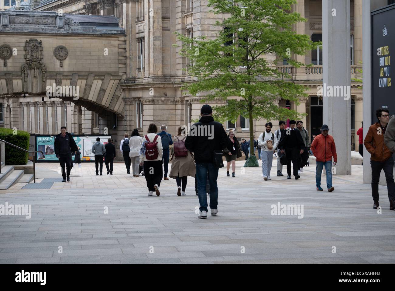 Pedoni nell'area Paradise, Birmingham, Regno Unito Foto Stock