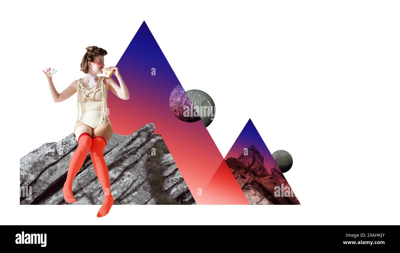 Collage d'arte contemporanea. Giovane donna siede in cima a rocce aspre, incarnando la giustapposizione di presenza terrena e meraviglia cosmica. Foto Stock