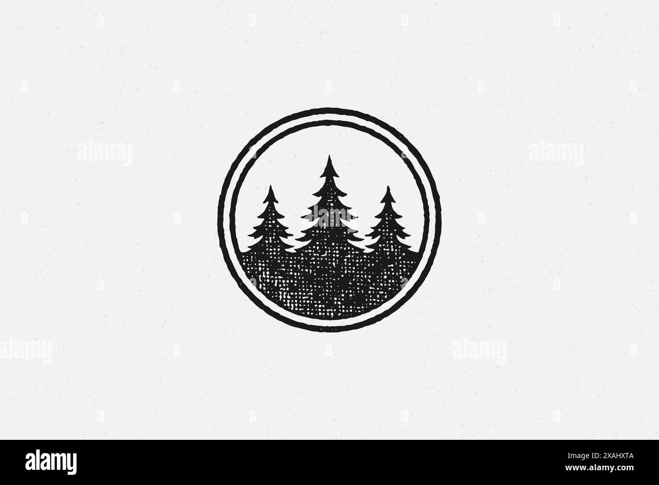 Alberi di abete rosso raffigurati all'interno di un cerchio isolato su sfondo bianco illustrazione vettoriale dell'effetto timbro disegnato a mano. Texture vintage grunge su carta vecchia per Illustrazione Vettoriale