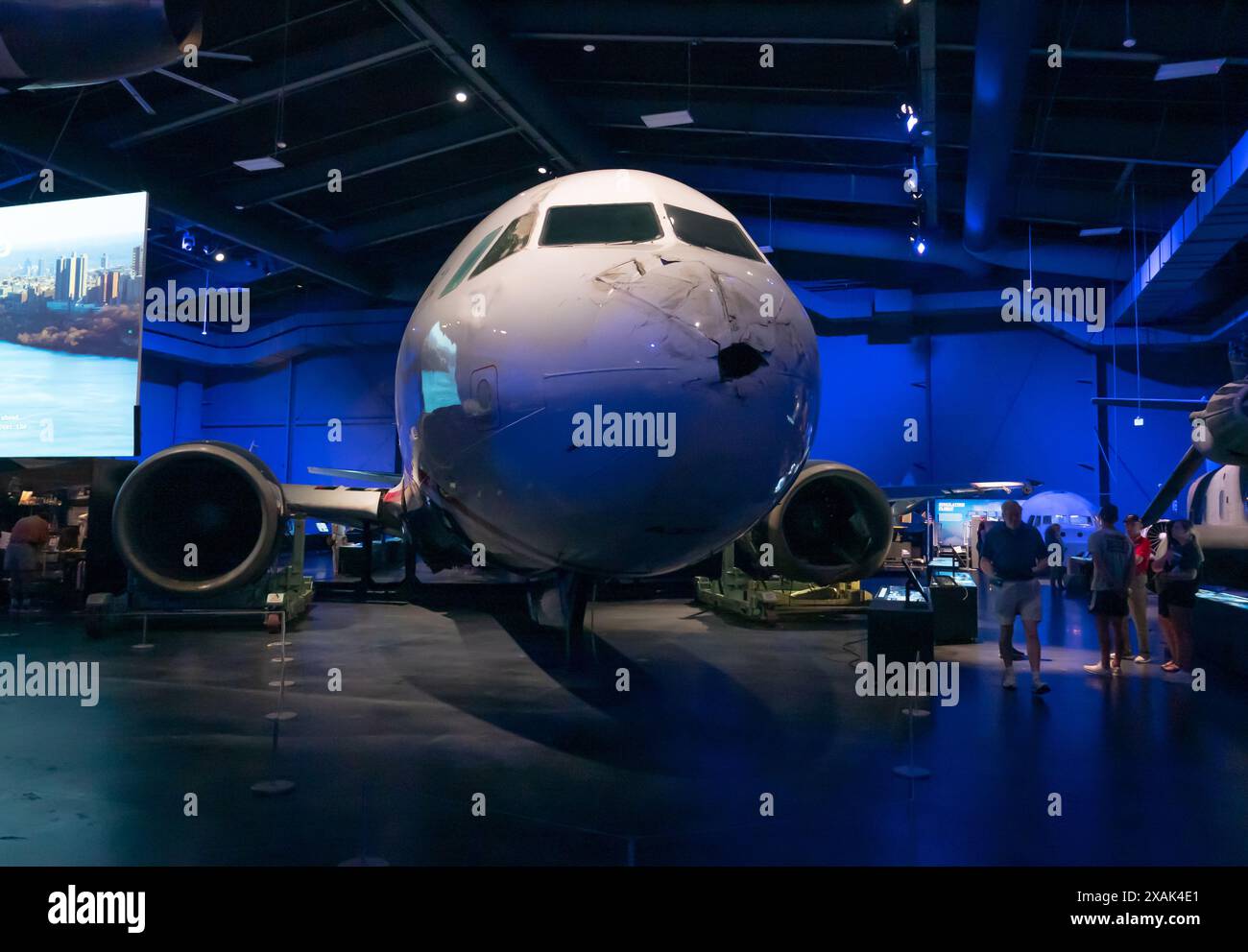 L'aereo di linea commerciale "Miracle on the Hudson" in mostra al Sullenberger Aviation Museum di Charlotte, Carolina del Nord. Foto Stock