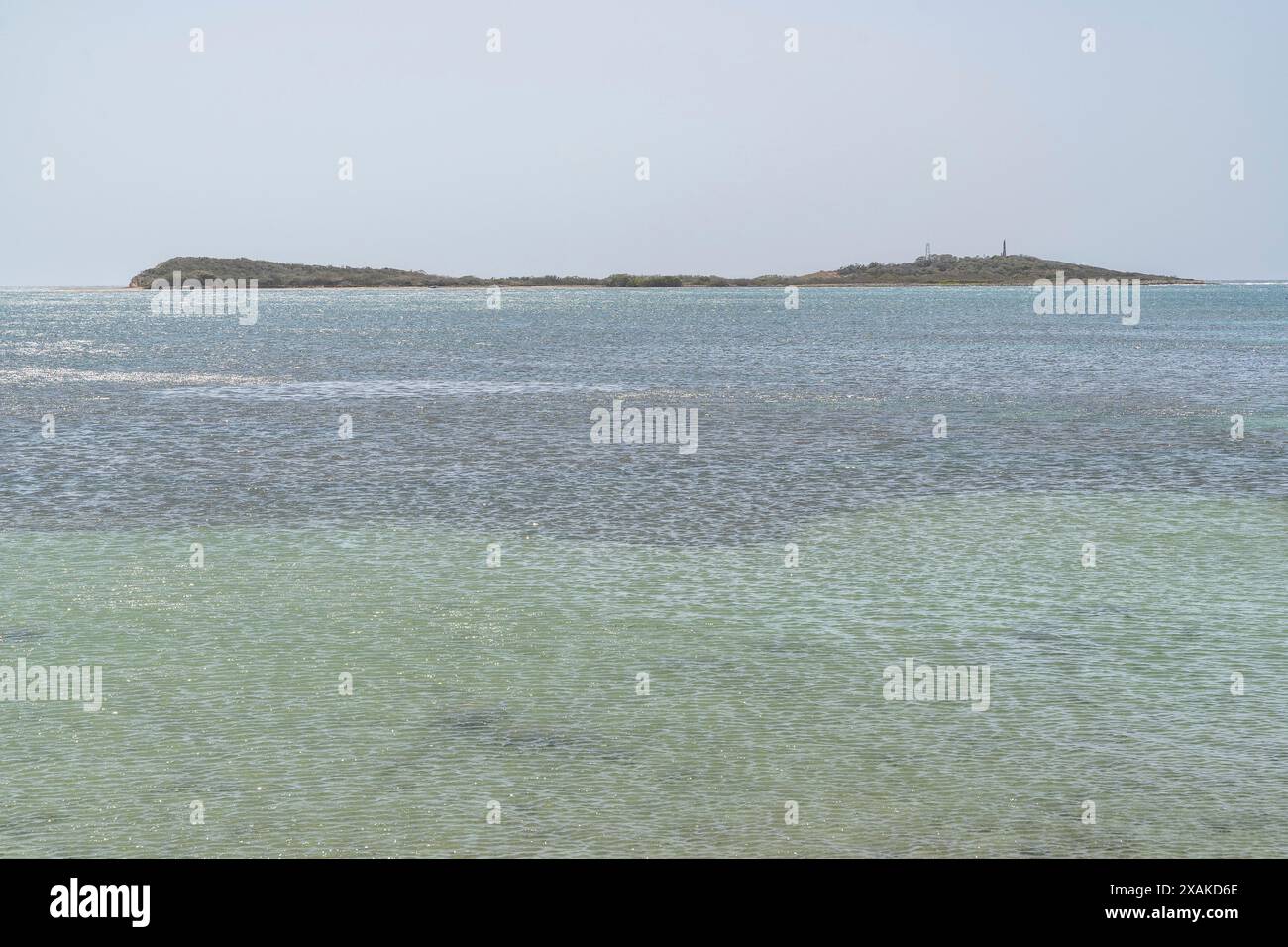 America del Nord, Caraibi, grandi Antille, isola di Hispaniola, Repubblica Dominicana, provincia di Monte Cristi, San Fernando de Monte Cristi, veduta dell'isola Isla Cabra al largo di Montecristi Foto Stock