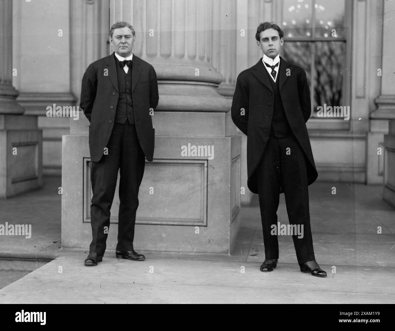 Wrisley Brown [e] Cong'man. [Charles Hedding] Rowland, tra il 1915 e il 1919. Mostra Wrisley Brown (a sinistra) e Charles Hedding Rowland, deputato della Pennsylvania, 1915-19. Foto Stock
