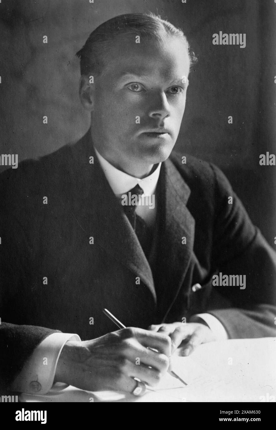 Duca di Sutherland, tra il c1910 e il c1915. Mostra George Granville Sutherland-Leveson-Gower, V duca di Sutherland, (1888-1963), che era un politico conservatore britannico. Foto Stock