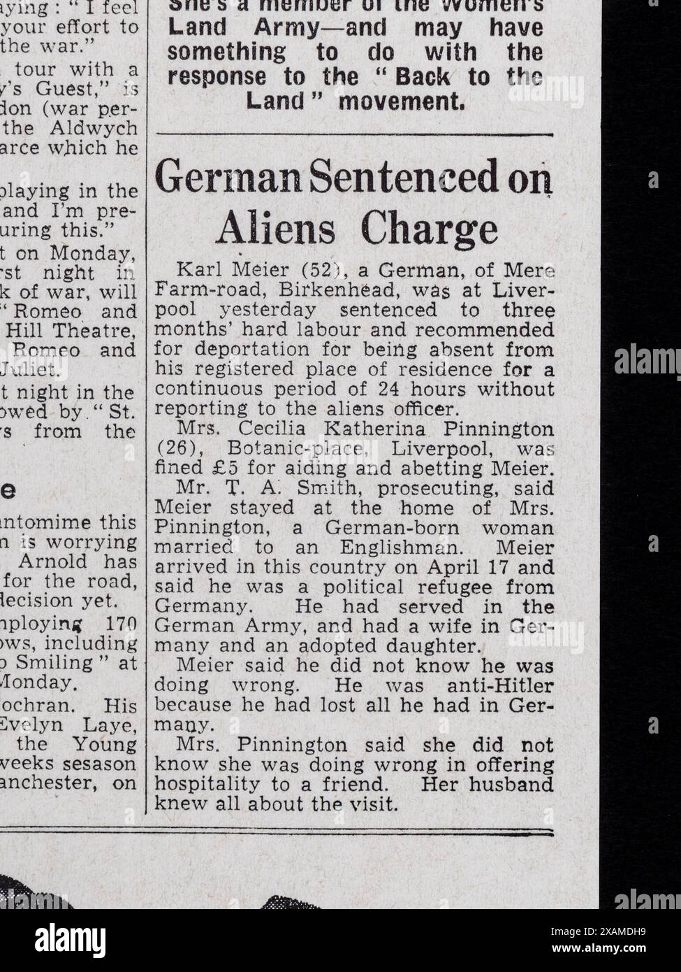 Titolo e articolo del Daily mail (replica) del 30 settembre 1939, all'inizio della seconda guerra mondiale, su "German sentenced on Aliena Charge". Foto Stock