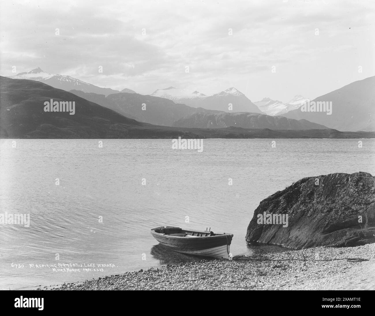 Monte aspirante (9.975 piedi) Lago Wanaka. Foto Stock