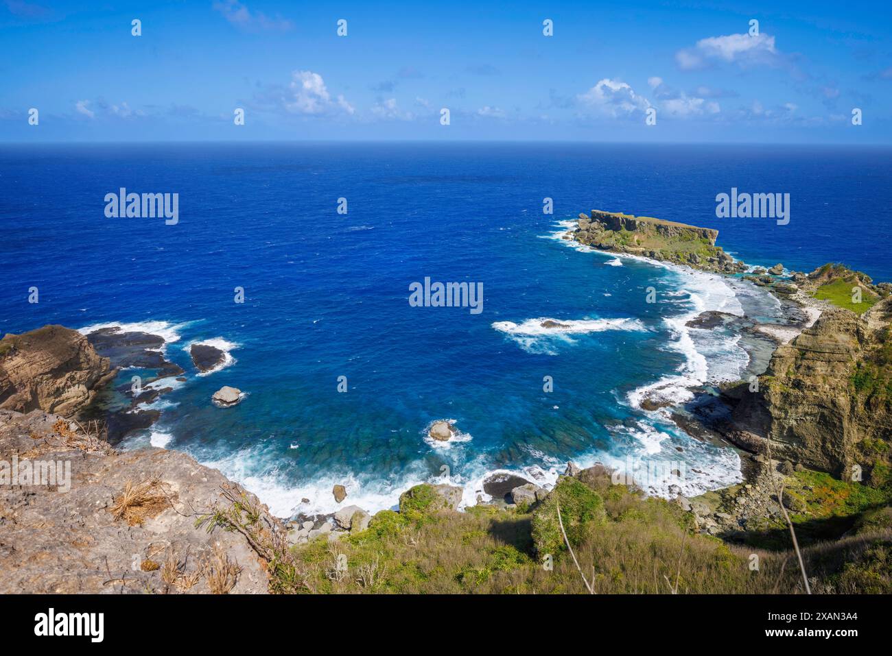 Una vista della Forbidden Island Marine Sanctuary, a Kagman, Saipan, Isole Marianne Settentrionali. Foto Stock